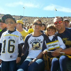 Meet your Posher, Taylor